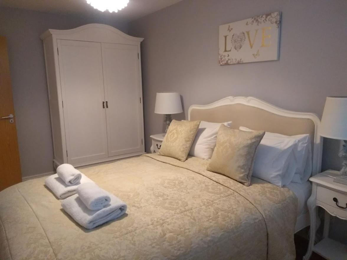 Three Bedroom Apartment By Beautiful Park لندن المظهر الخارجي الصورة